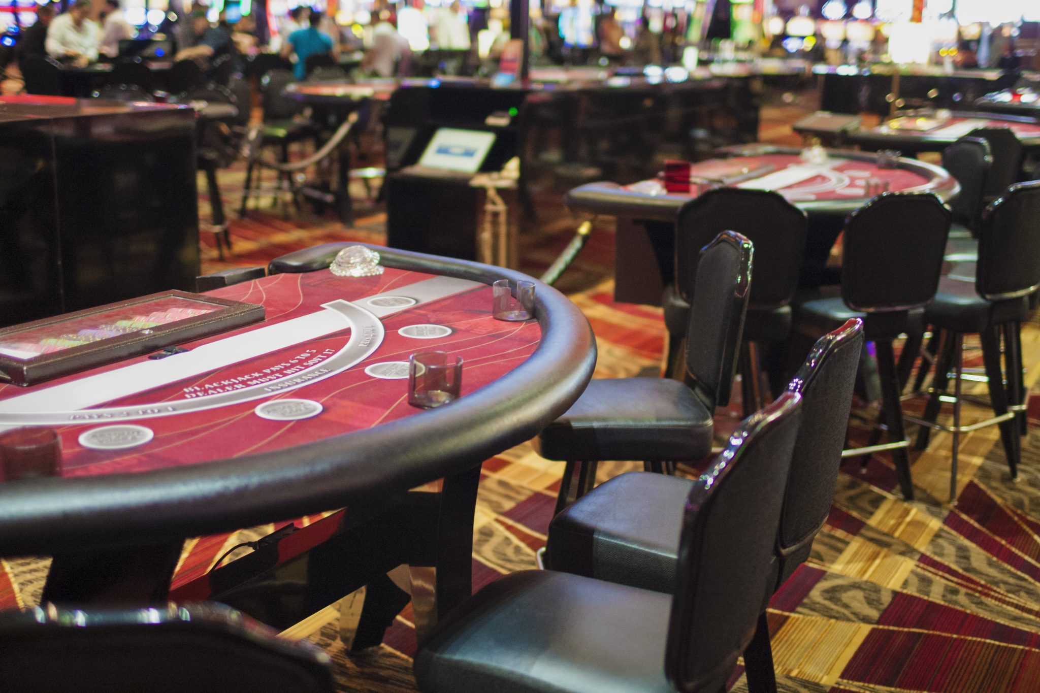 Little Six Casino Hours